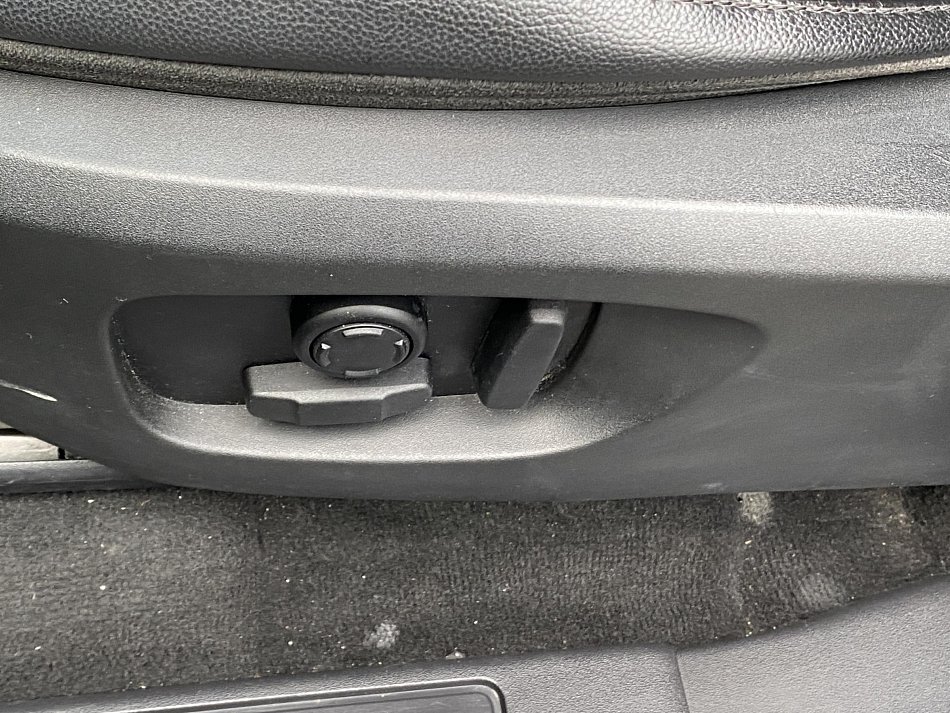 Land Rover Discovery Sport 2.0 TD4  HSE 4x4