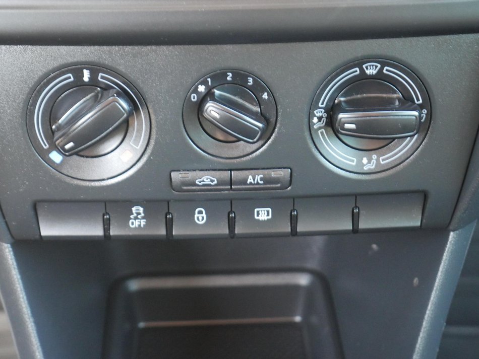 Škoda Rapid 1.6 TDi 