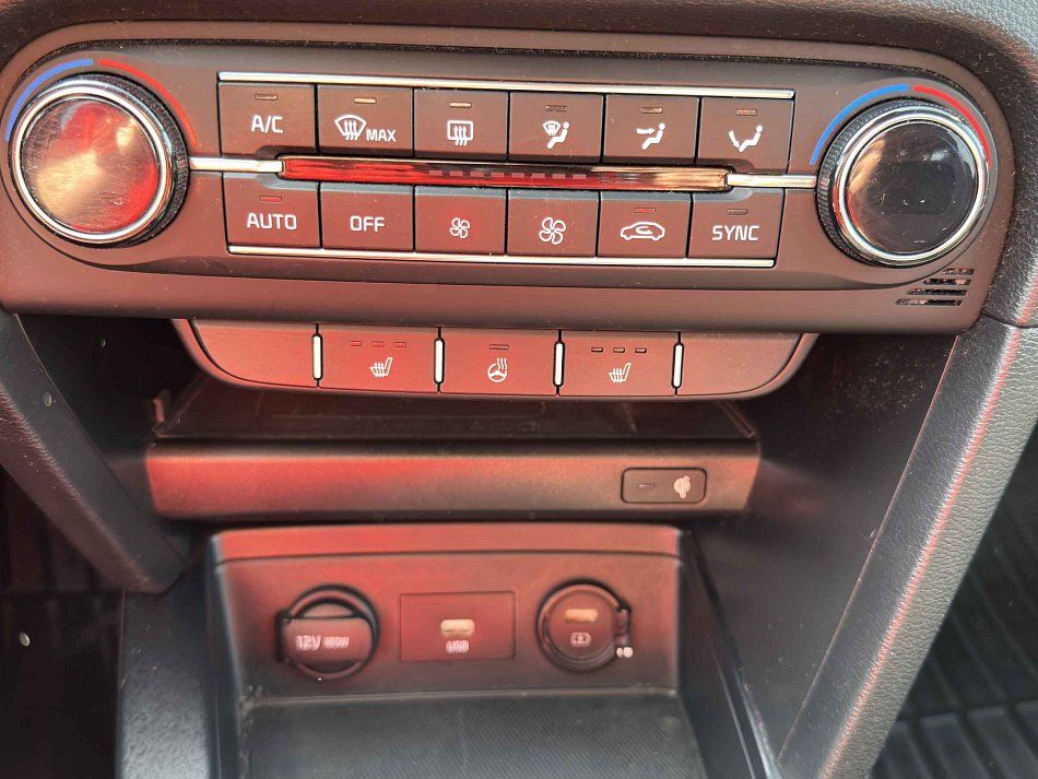 Kia Ceed 1.4T-GDi 