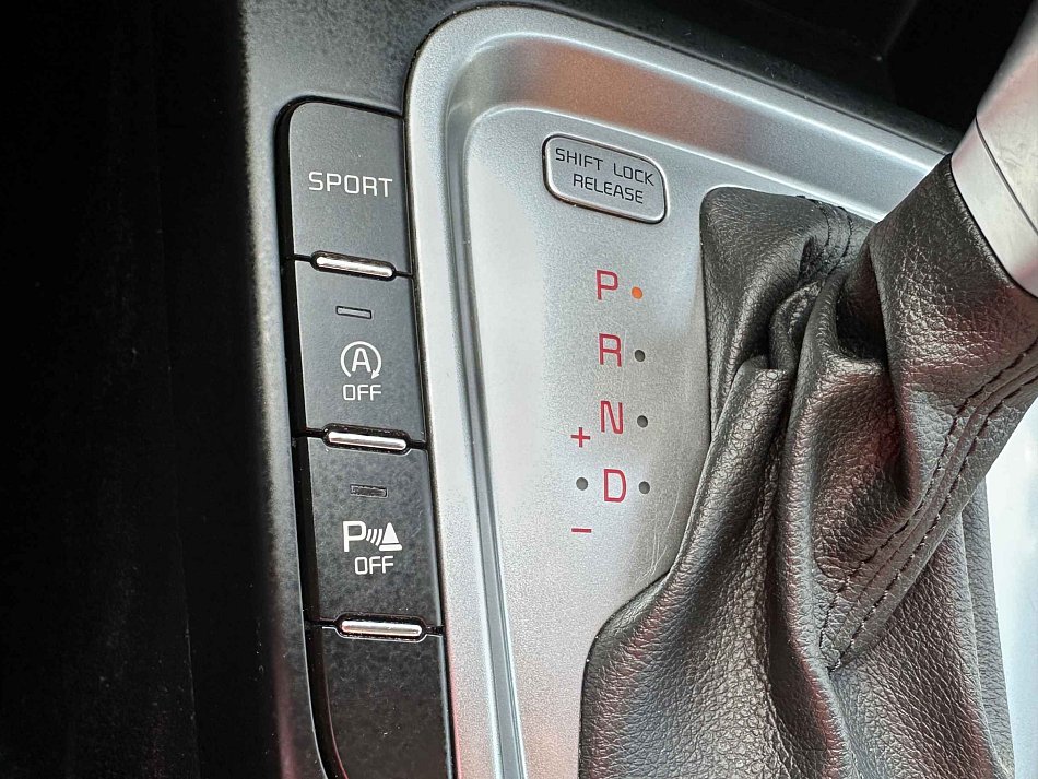 Kia Ceed 1.4T-GDi 