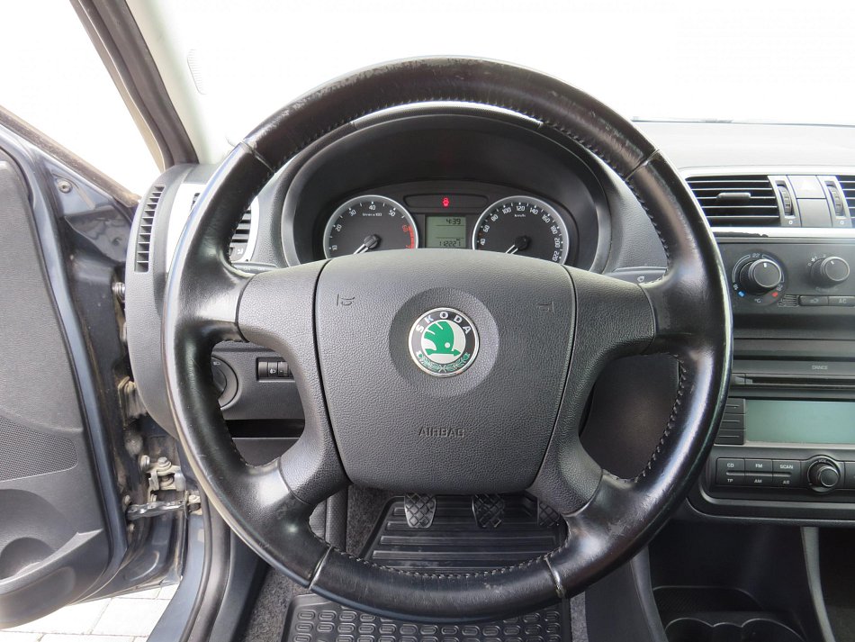 Škoda Fabia II 1.2HTP Elegance