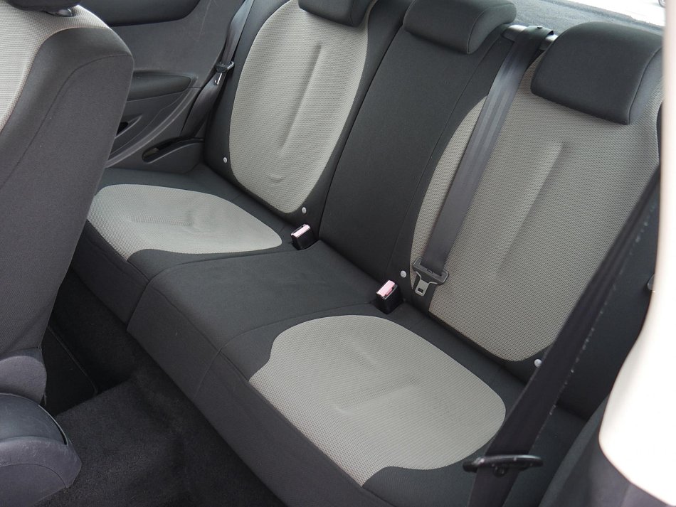 Citroën C4 1.6 i 