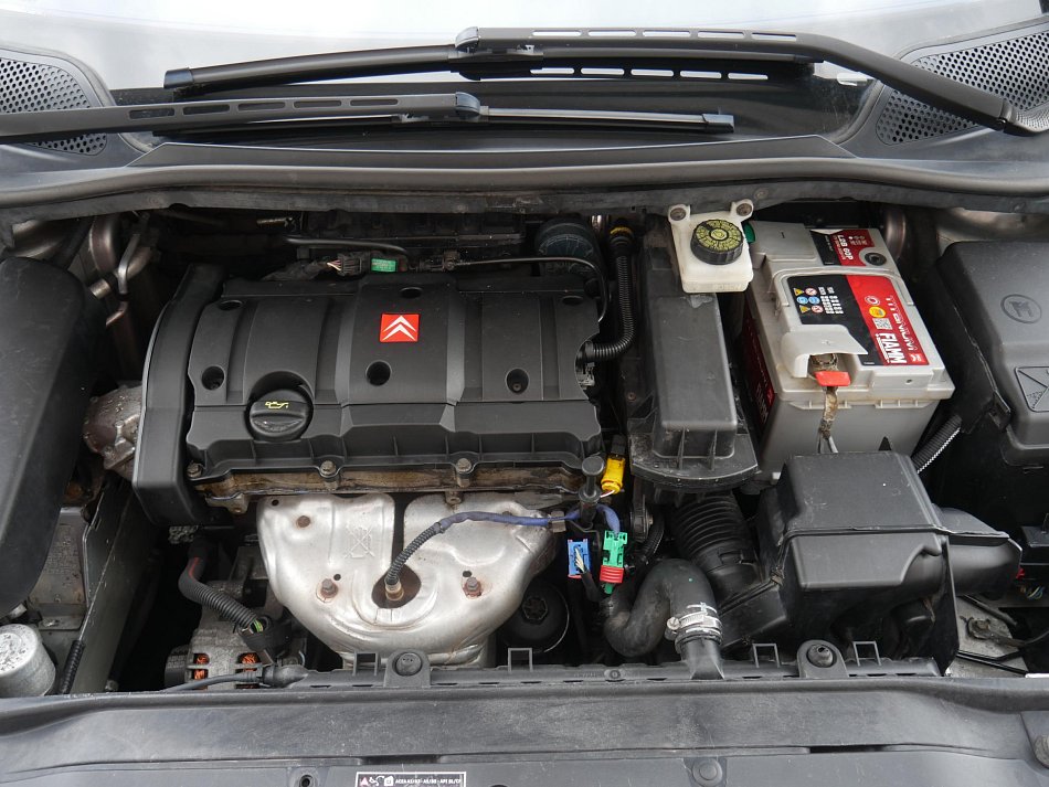 Citroën C4 1.6 i 