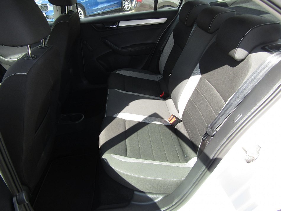 Škoda Rapid 1.0 TSi Ambition