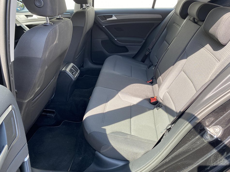 Volkswagen Golf 1.0 TSi Comfortline