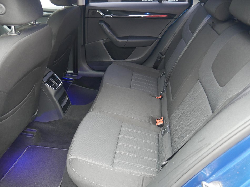Škoda Octavia III 2.0 TDi  4x4