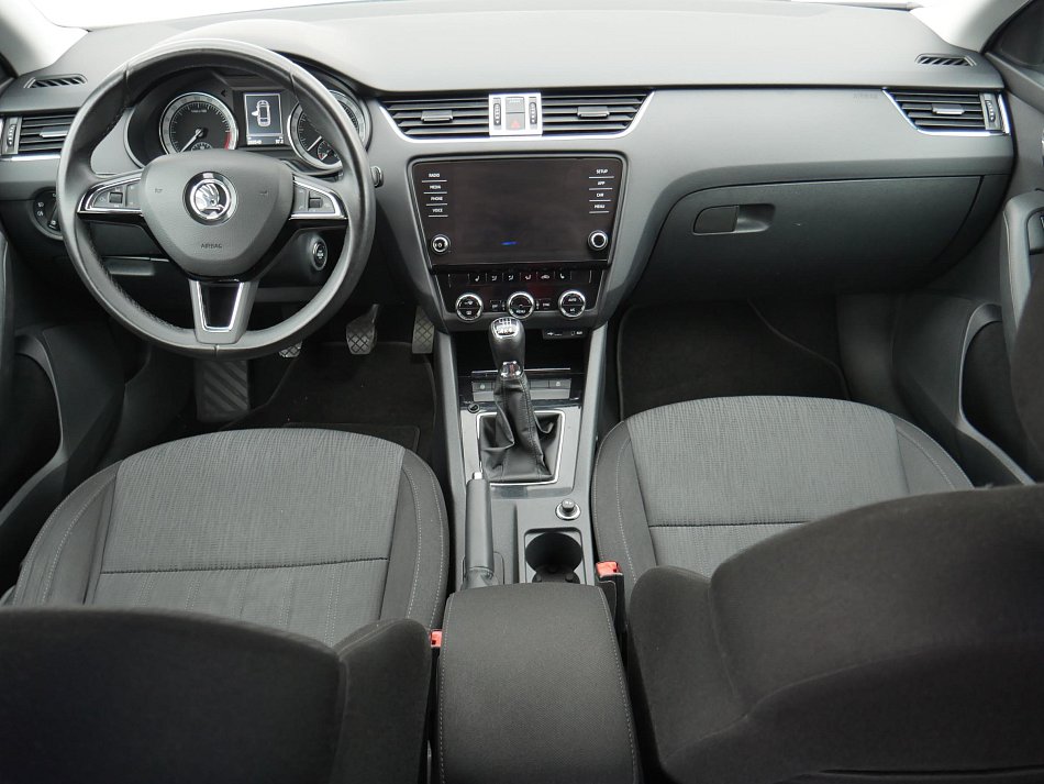 Škoda Octavia III 2.0 TDi  4x4