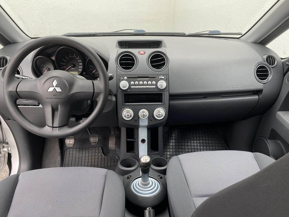 Mitsubishi Colt 1.3i 