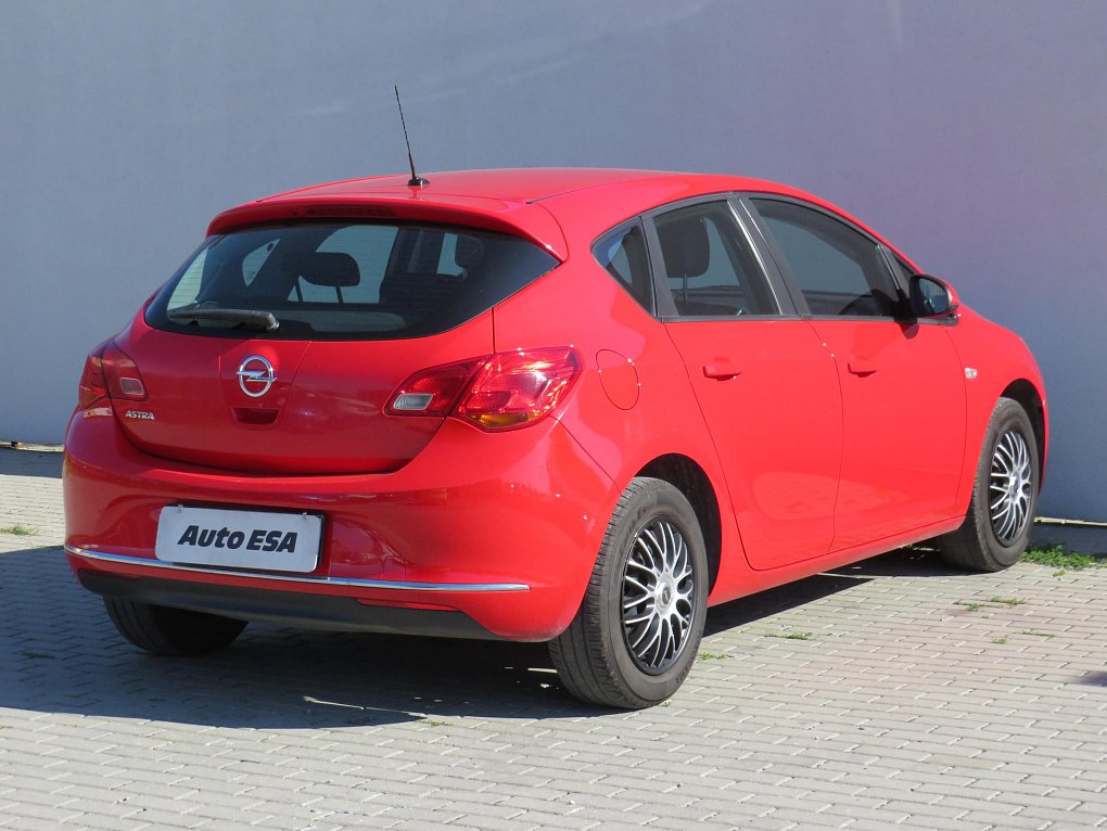 Opel Astra 1.4i 