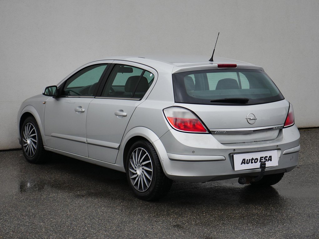 Opel Astra 1.9 CDTi 