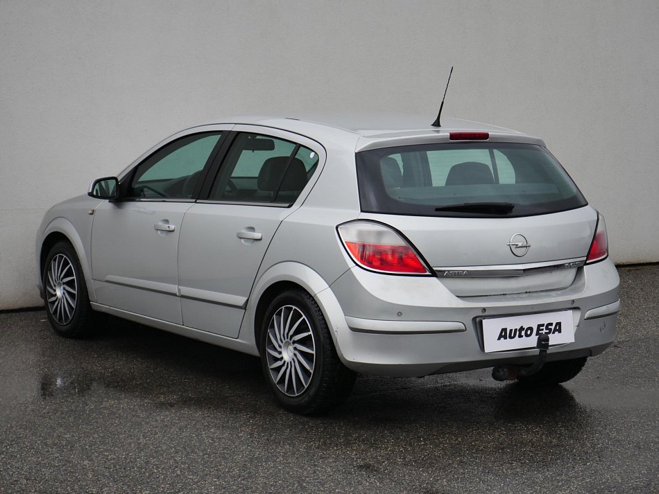 Opel Astra 1.9 CDTi 