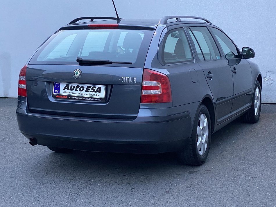 Škoda Octavia II 1.6i 