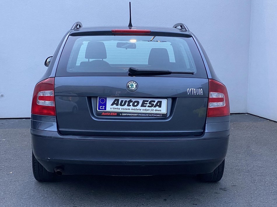 Škoda Octavia II 1.6i 