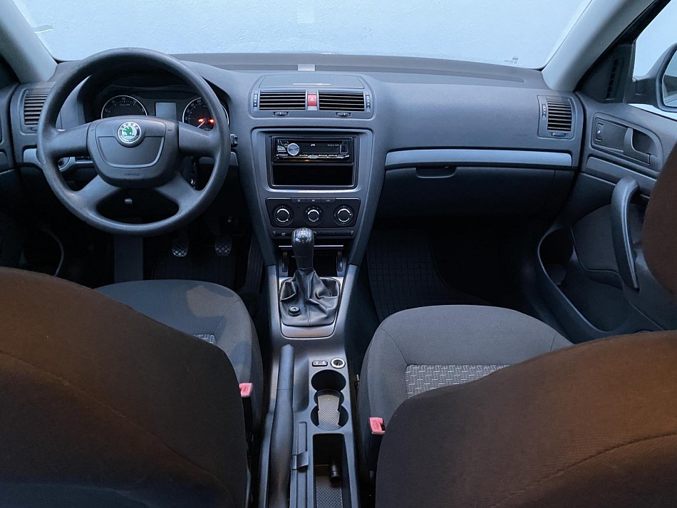 Škoda Octavia II 1.6i 