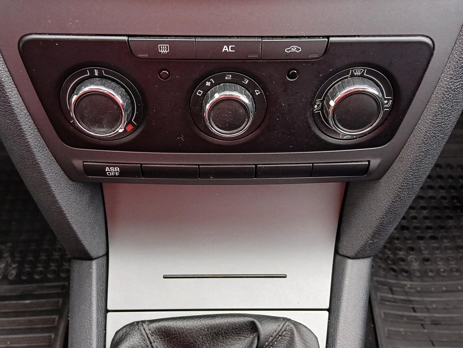 Škoda Octavia II 1.6i 