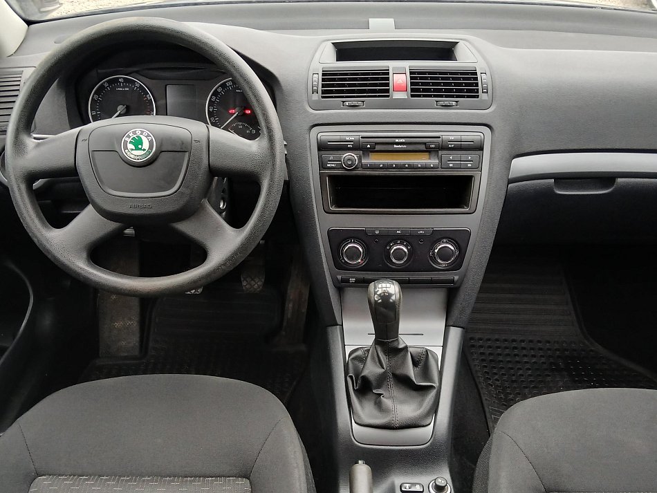 Škoda Octavia II 1.6i 