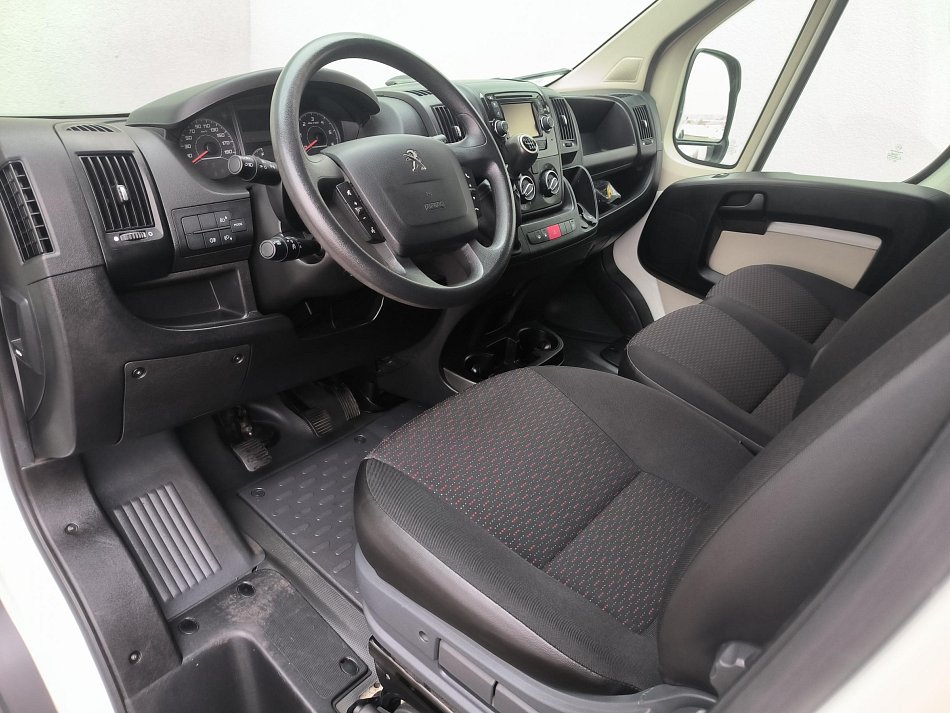 Peugeot Boxer 2.0HDi  L4H2