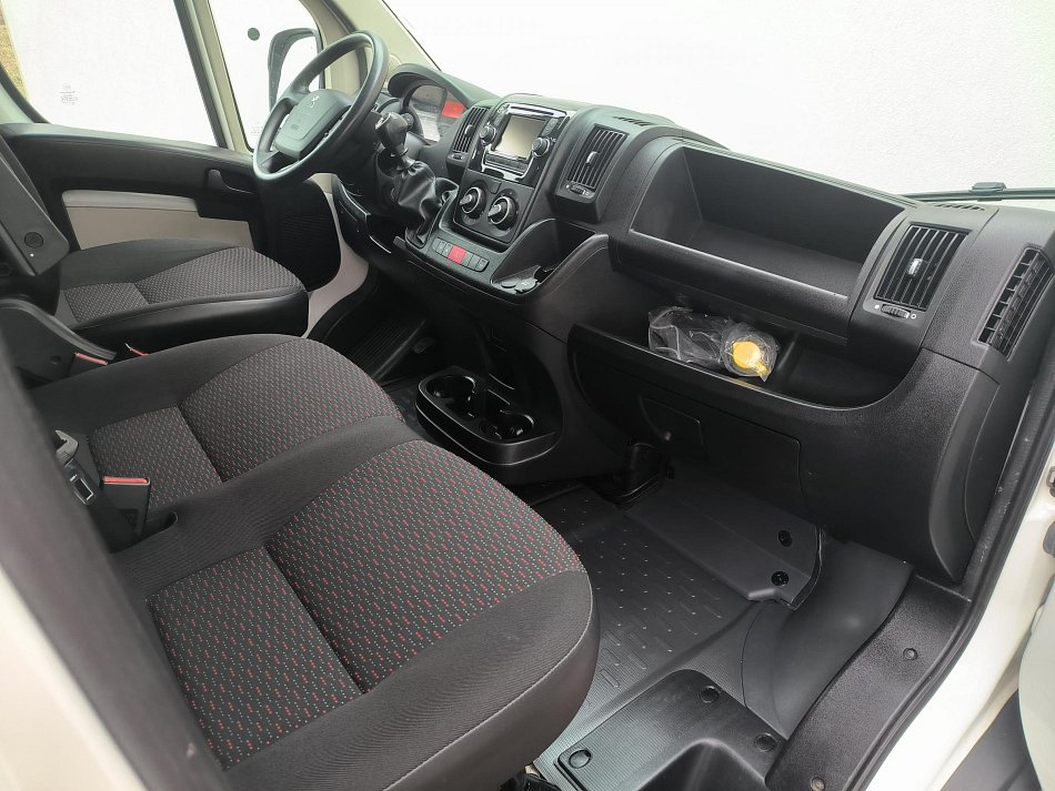 Peugeot Boxer 2.0HDi  L4H2