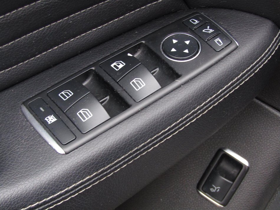 Mercedes-Benz Třída M 3.0 CDi  350 4Matic