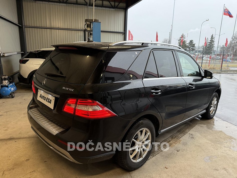 Mercedes-Benz Třída M 350D 