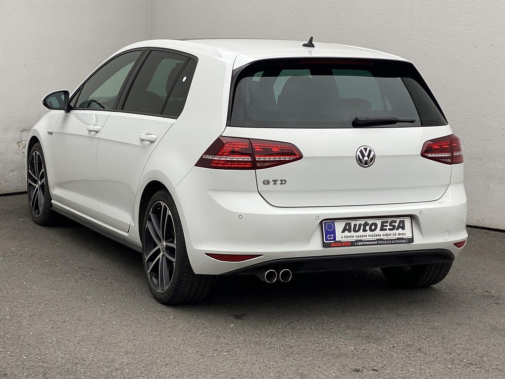 Volkswagen Golf 2.0 TDi GTD