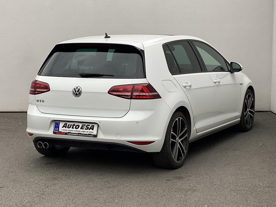 Volkswagen Golf 2.0 TDi GTD