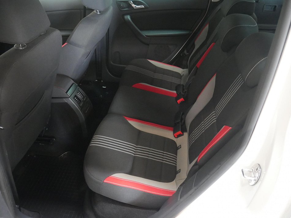 Škoda Yeti 1.2 TSi Monte Carlo