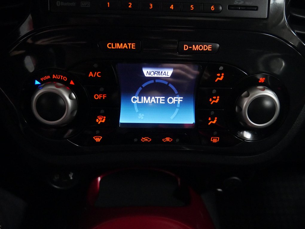 Nissan Juke 1.6i 