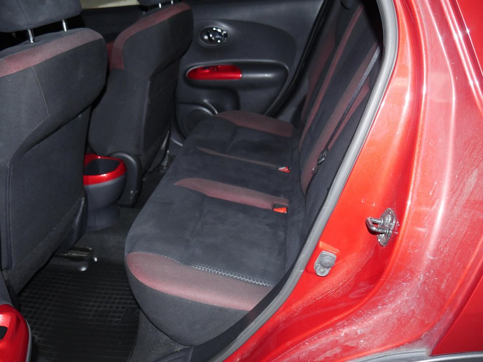Nissan Juke 1.6i 