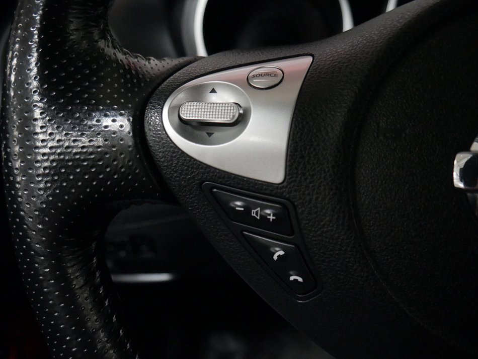 Nissan Juke 1.6i 