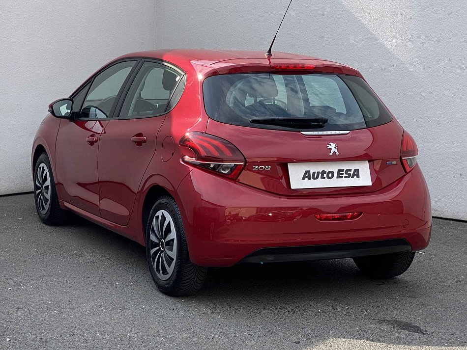 Peugeot 208 1.2PT 