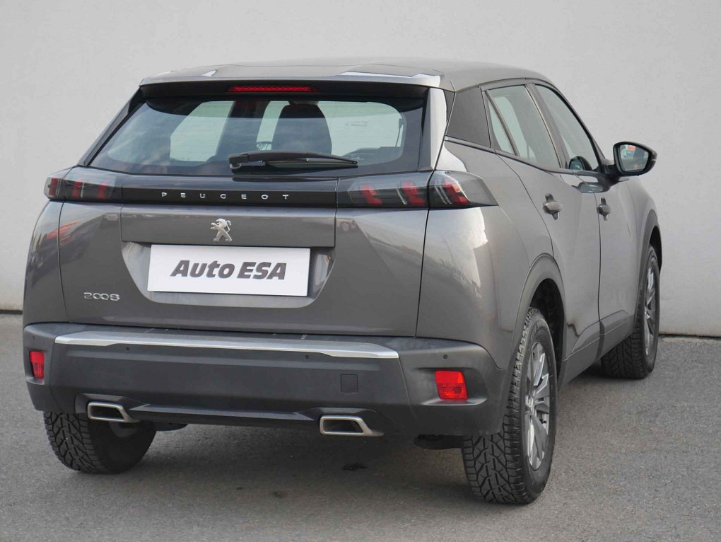 Peugeot 2008 1.2 PT 