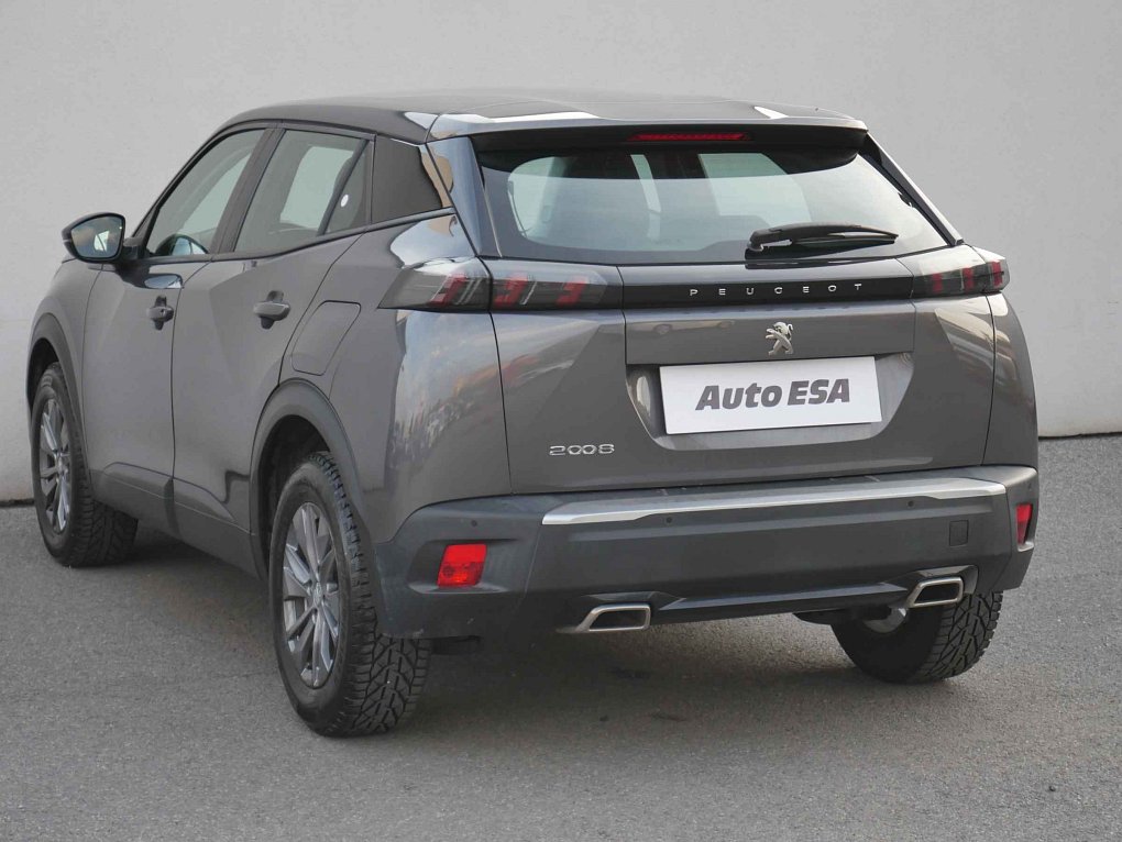 Peugeot 2008 1.2 PT 