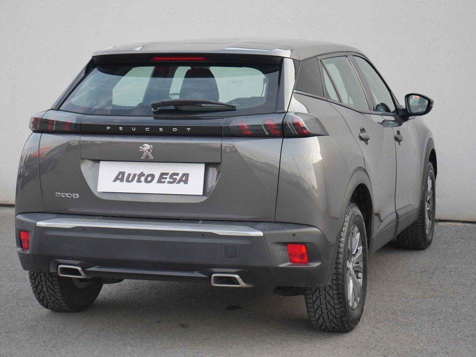 Peugeot 2008 1.2 PT 