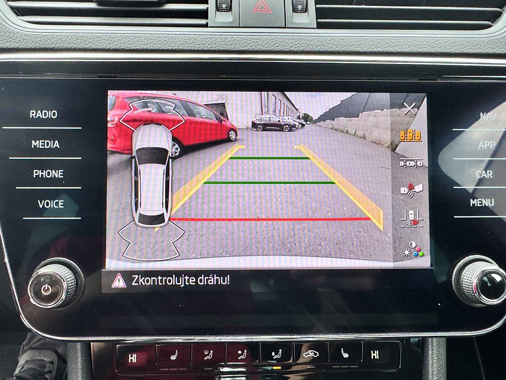 Škoda Superb III 2.0 TDi SportLine