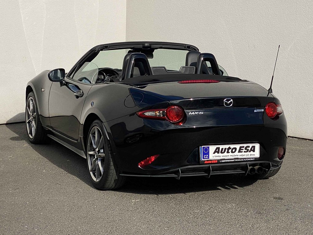 Mazda MX-5 2.0i 