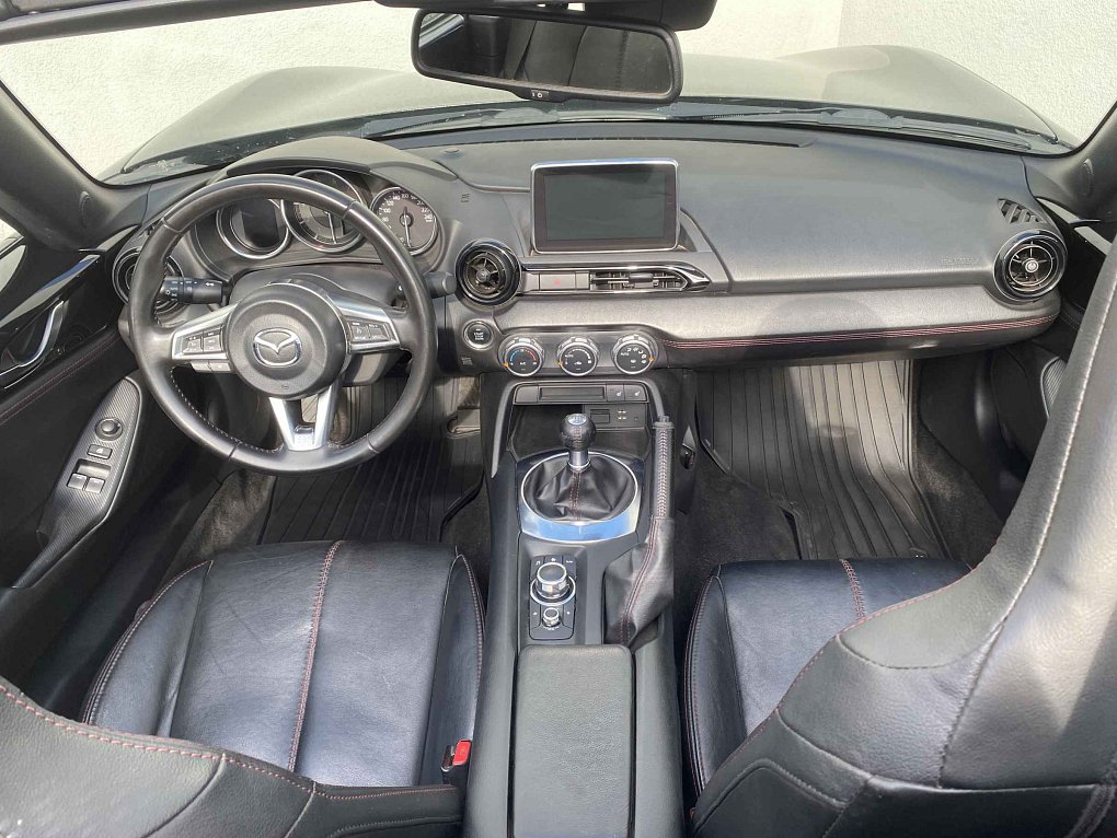 Mazda MX-5 2.0i 