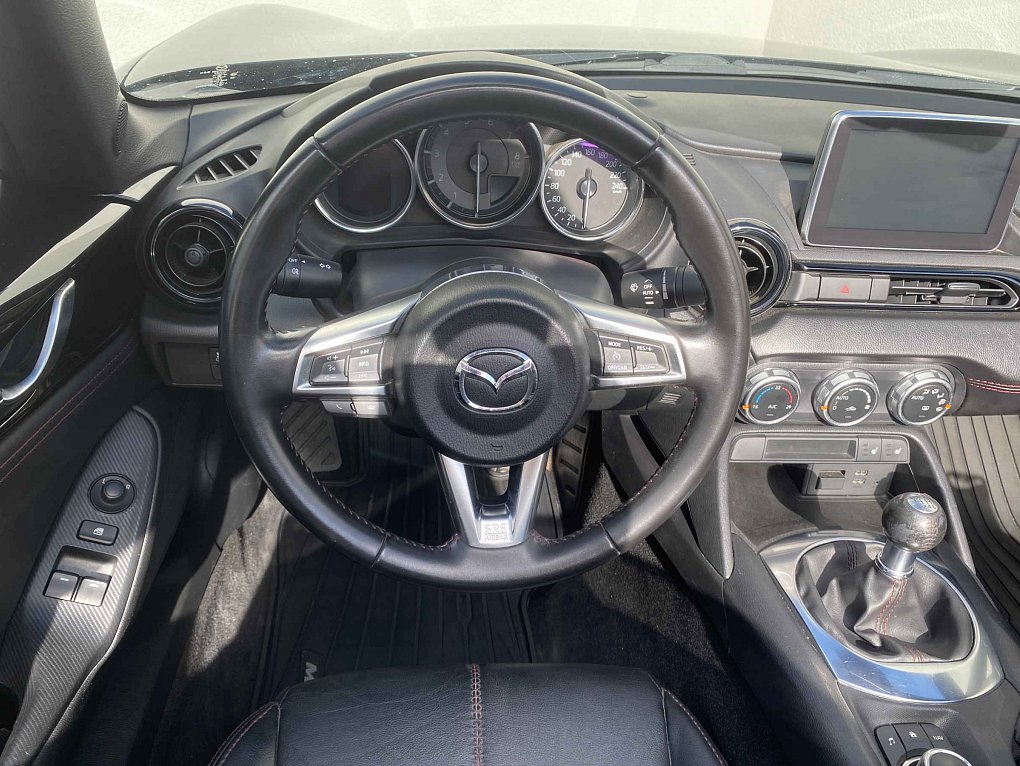 Mazda MX-5 2.0i 