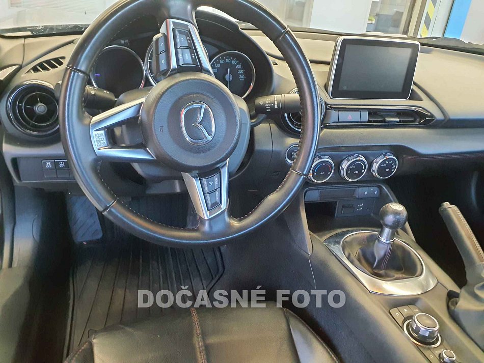 Mazda MX-5 2.0i 