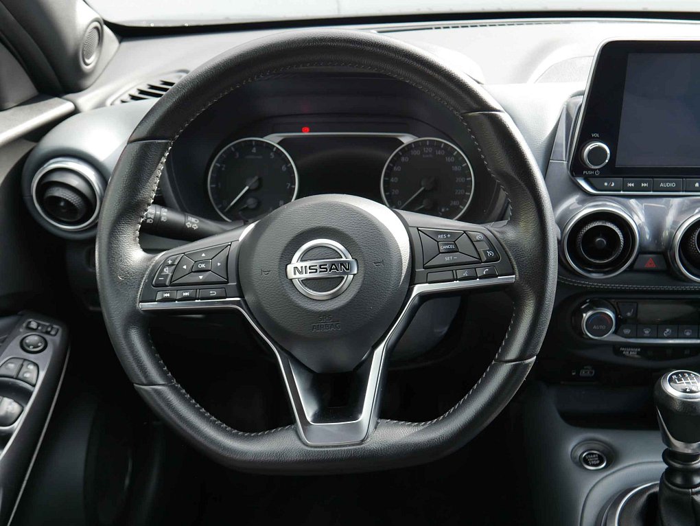 Nissan Juke 1.0 DiG-T N-Connecta