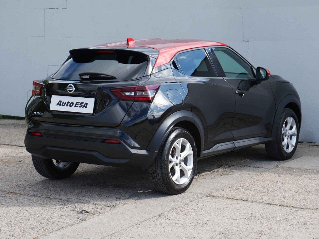 Nissan Juke 1.0 DiG-T N-Connecta