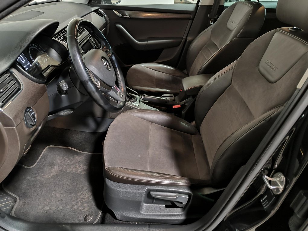 Škoda Octavia III 2.0 TDI Scout 4x4