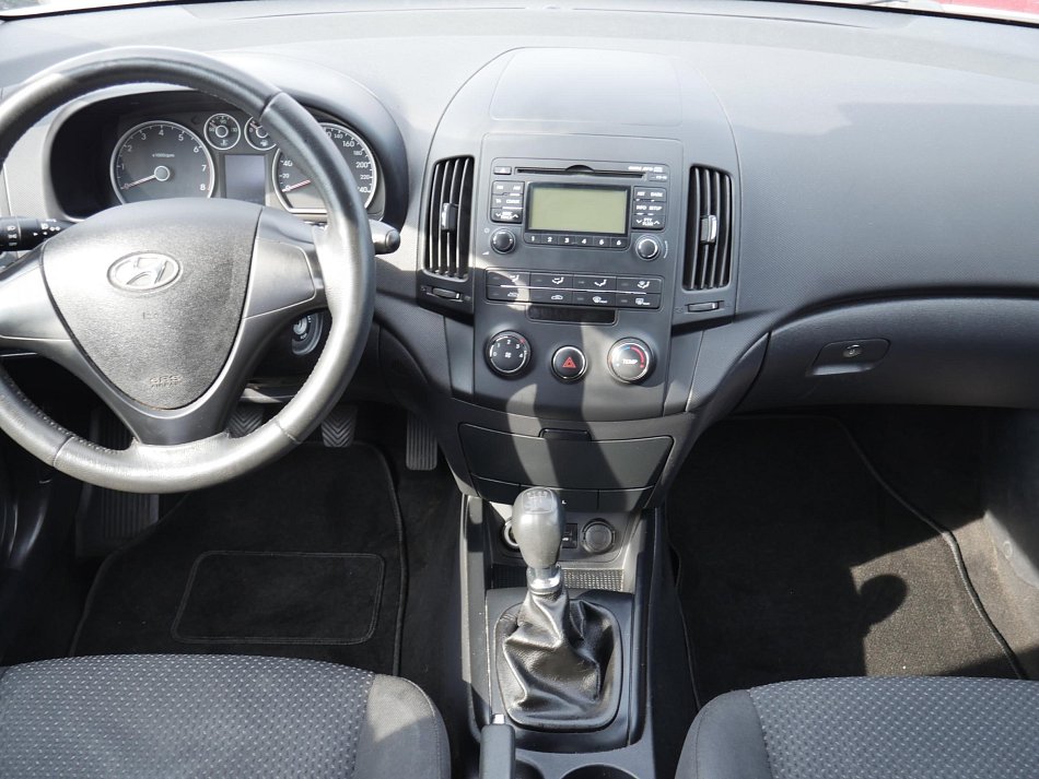 Hyundai I30 1.4 i 