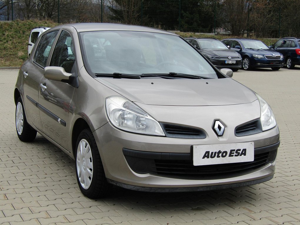 Renault Clio 1.2i 