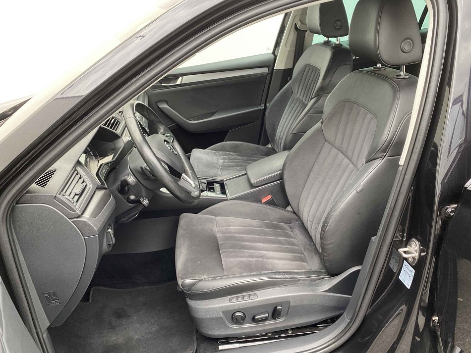 Škoda Superb III 2.0 TDi Style