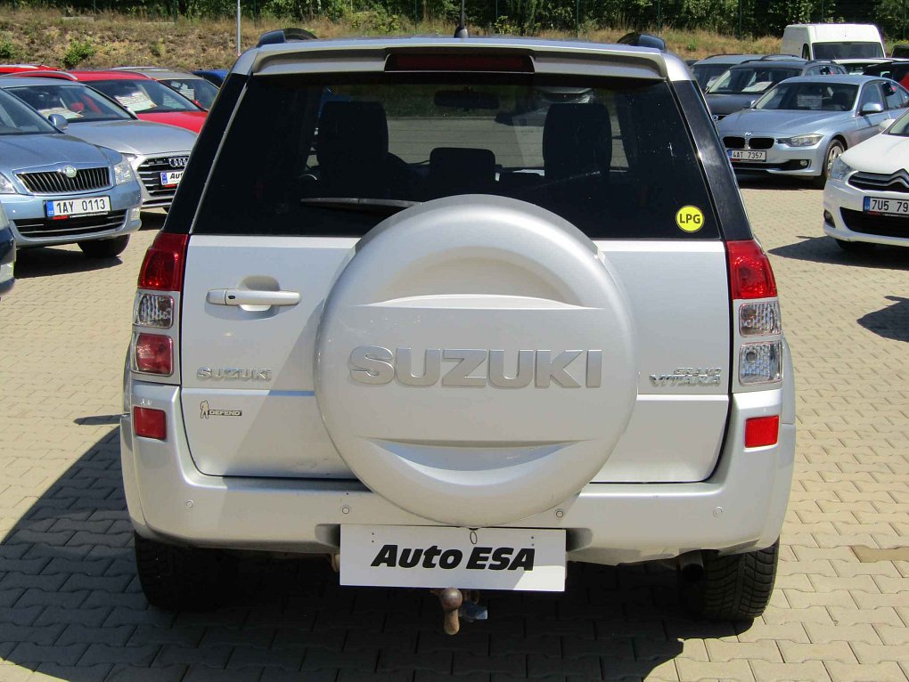 Suzuki Grand Vitara 2.0i  4x4