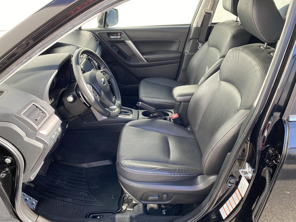 Subaru Forester 2.0 T  AWD XT