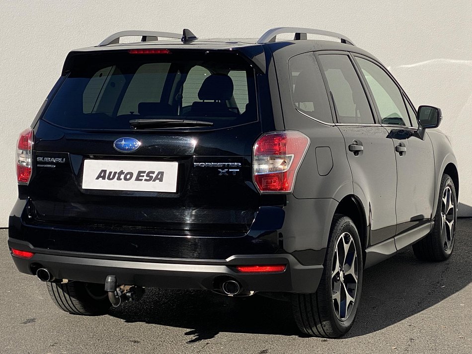Subaru Forester 2.0 T  AWD XT