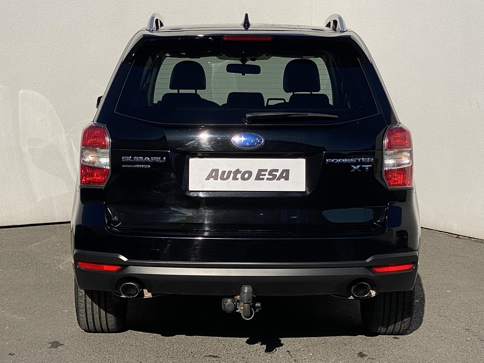 Subaru Forester 2.0 T  AWD XT