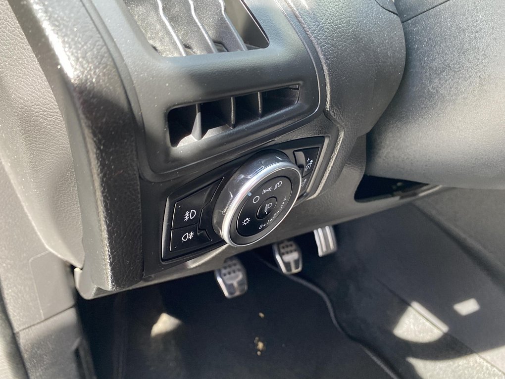 Ford Focus 1.0 EcoBoost ST-Line